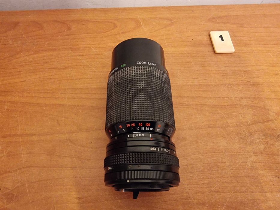 Obiektyw Komuranon  820 1:45 f80=200mm
