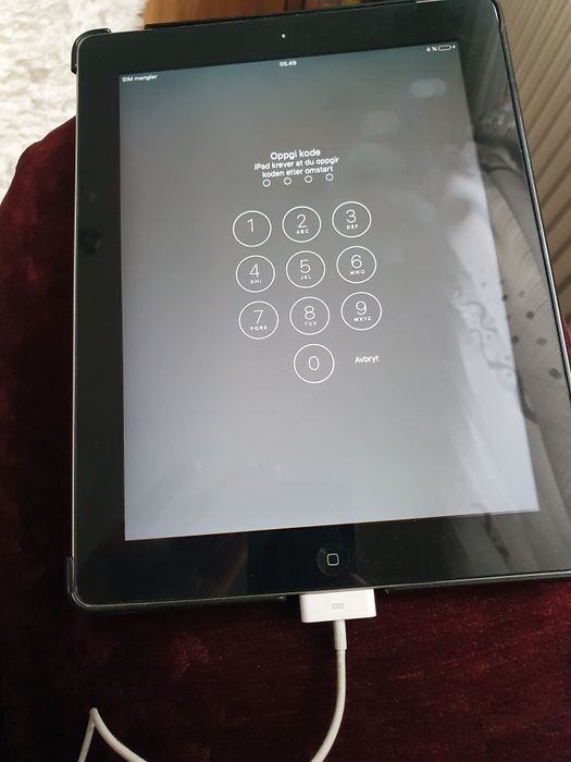 Tablet Apple z blokadą A1396