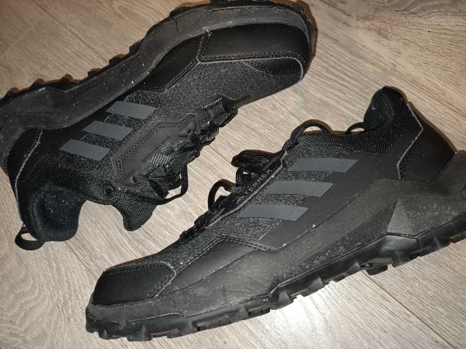 Adidas Terrex AX4 HP7388 buty męskie trekkingowe, rozm: 42