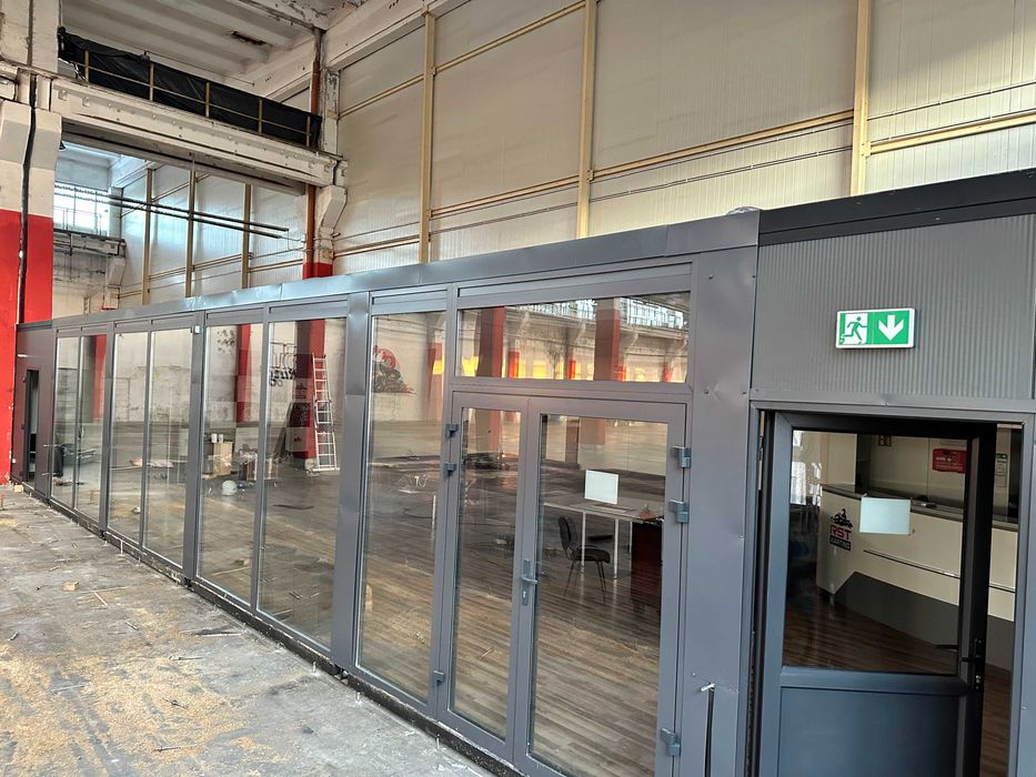 Kontener biurowy, recepcja.