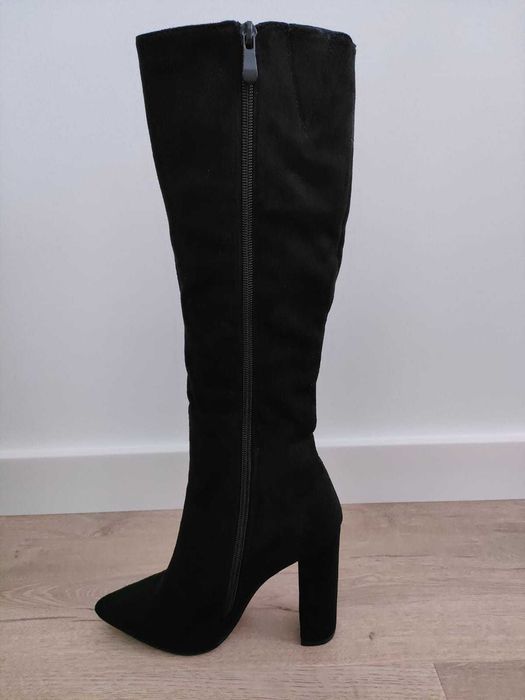 Kozaki damskie zamszowe na słupku czarne rozmiar 36