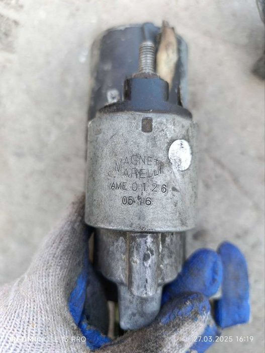 Стартер 
Volkswagen TRANSPORTER T4 1,9TD