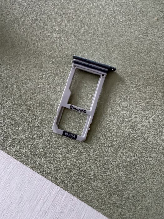Tacka na karte sim / pamięci Samsung a3 2017
