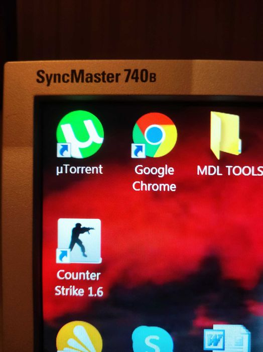 продам настольный пк с монитором