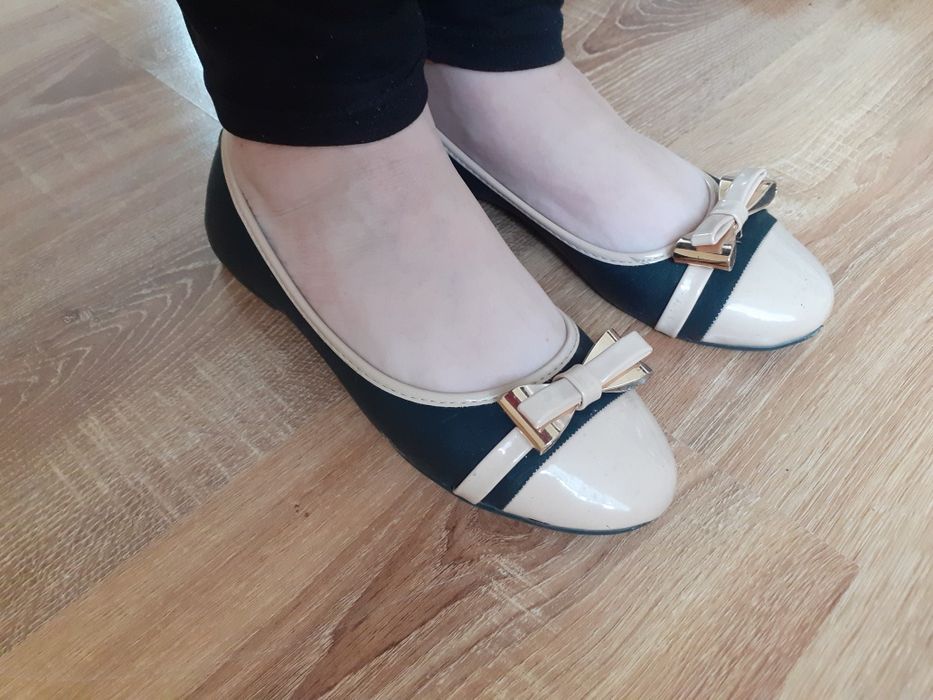 Buty  baleriny z kokarda