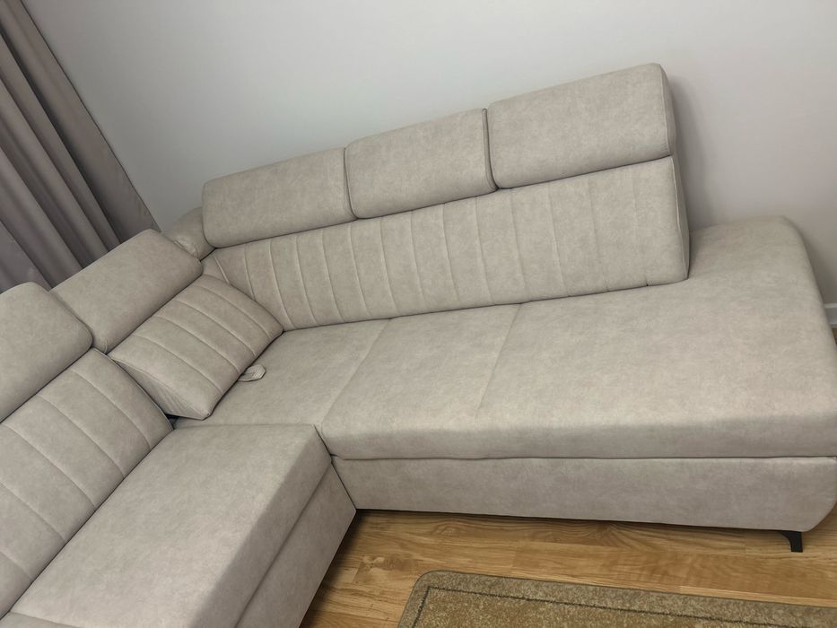 Naroznik z funkcja spania