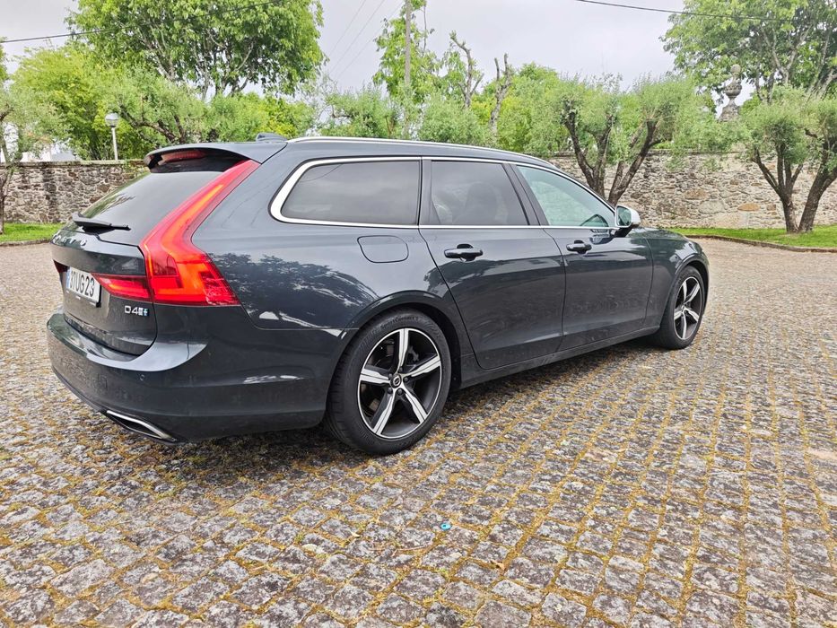 VOLVO V90 R-Desing oportunidade