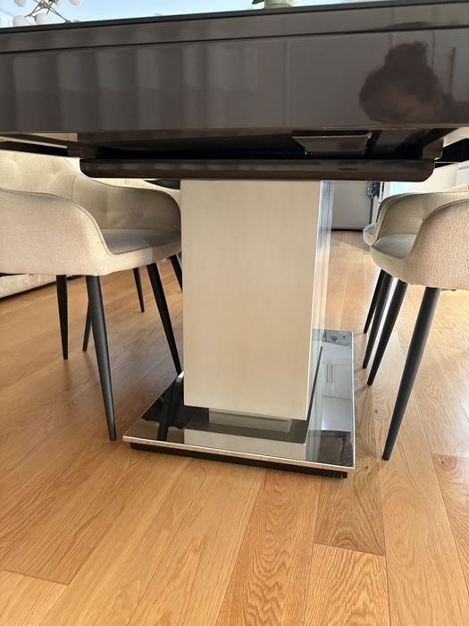 Mesa de jantar de sala