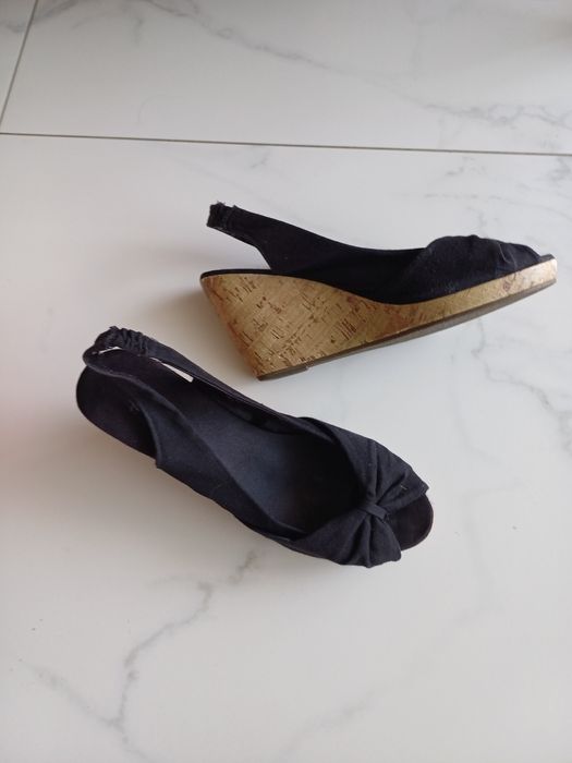 Letnie buty na koturnie 38 H&M