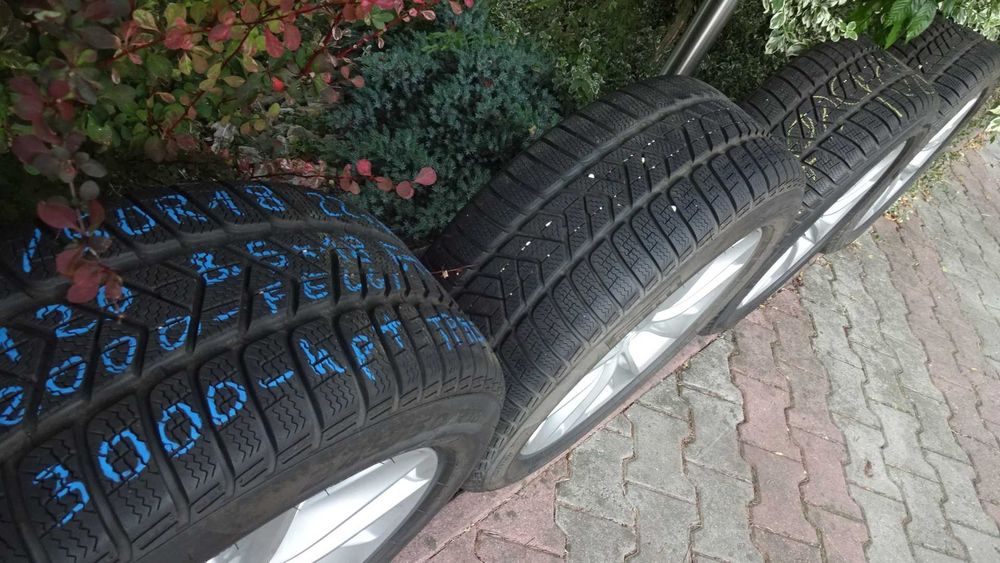 Felgi 18'' 4 szt 5x120 BMW 6787578 ET43 alufelgi