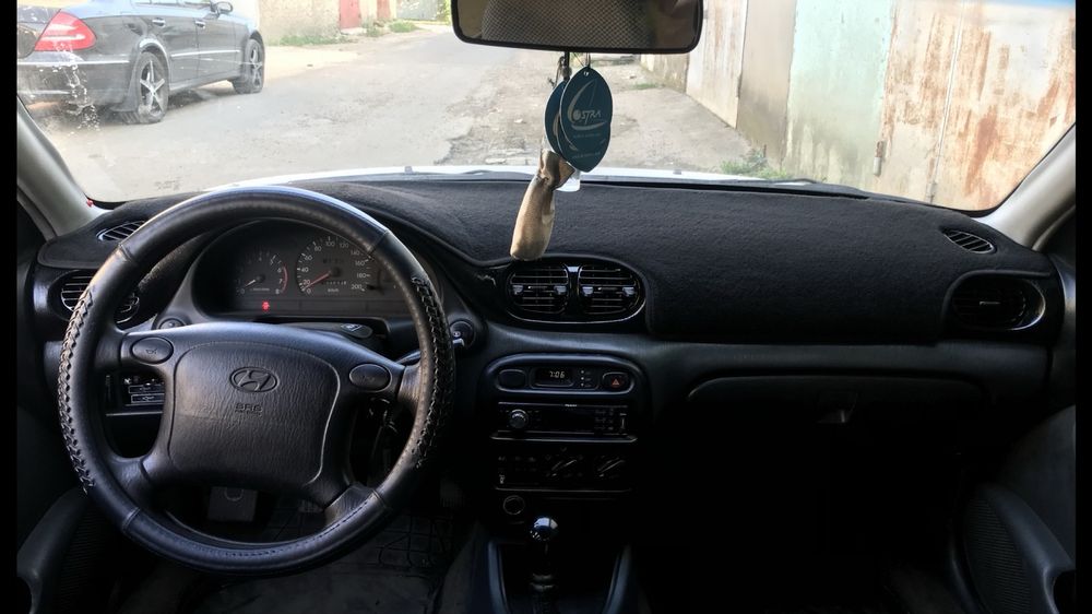Коврик на панель в авто, накидка на панель авто антиблік килимок