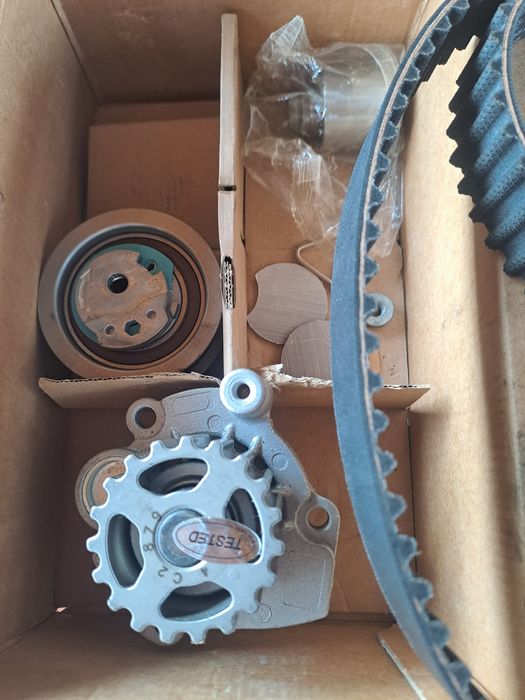 Rozrząd i pompa wodna volkswagen b5