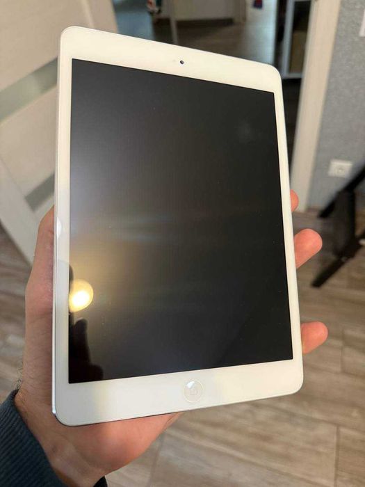 Apple Ipad mini (A1432)