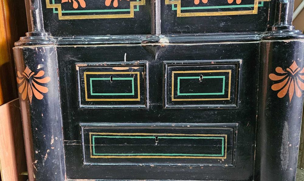 Cofre Antigo de 2 portas