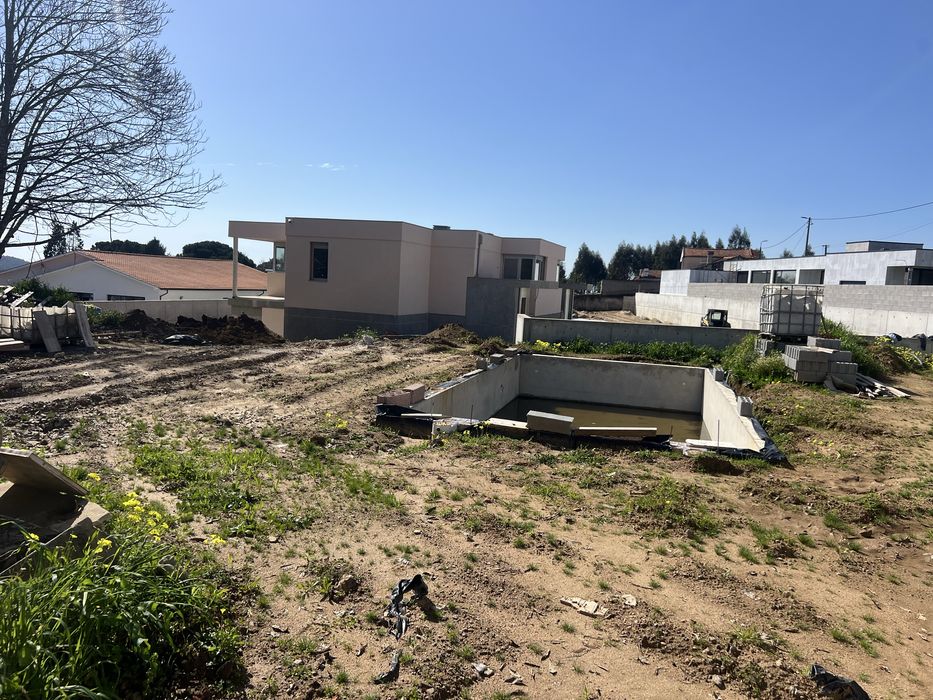 MORADIA T3 EM Grijo Nova