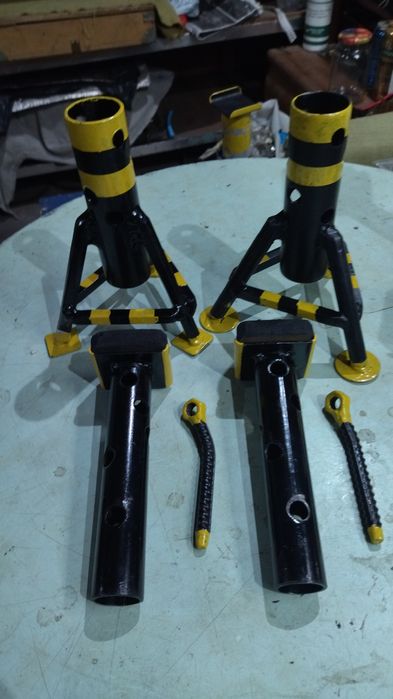 Підставка тримач для авто.