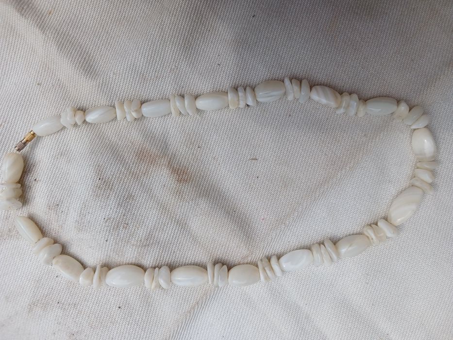 Бусы из камня 58 см