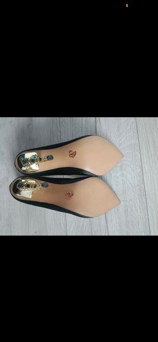 Szpilki na ozdobnym obcasie 36