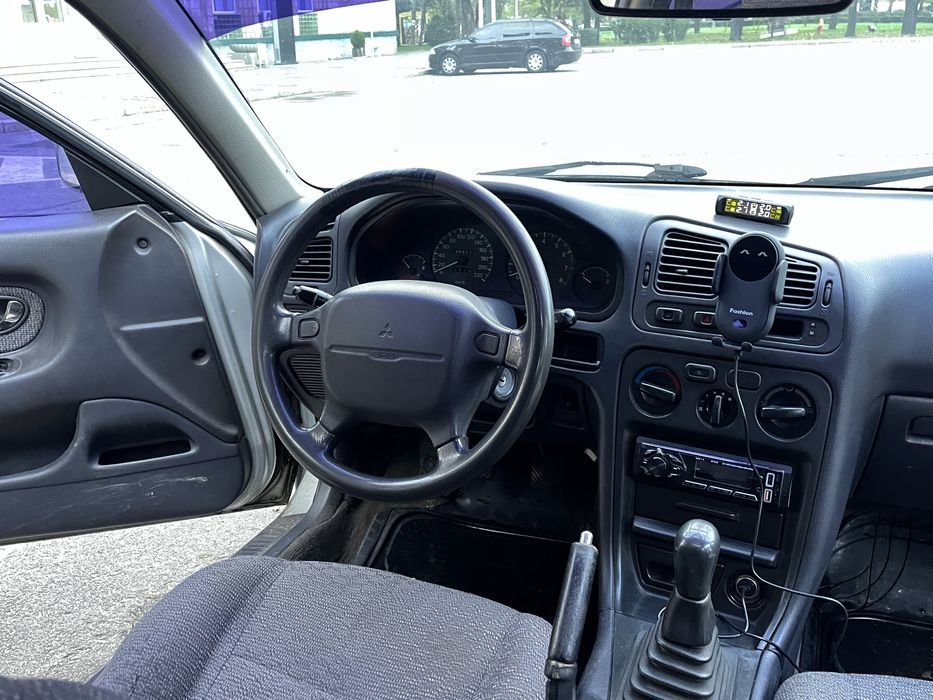 Mitsubishi galant 7