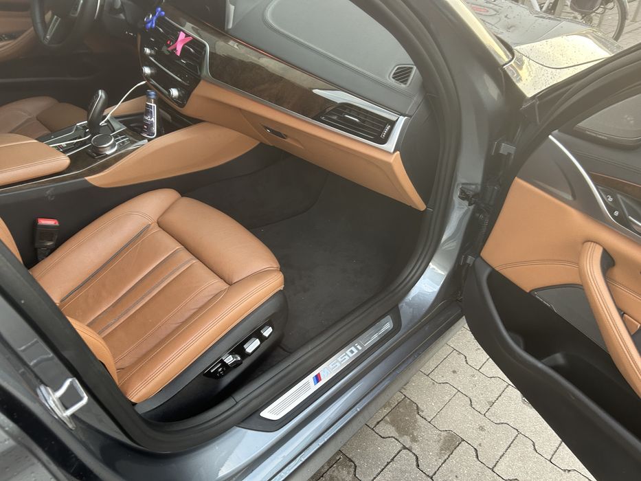 BMW G30 M550i xDrive, 462 KM, tylko 88 535 km