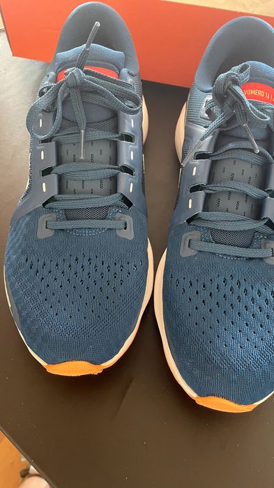 Sapatilhas de Running Air Zoom Vomero 16