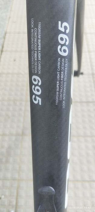 Bicicleta estrada em carbono LOOK 695