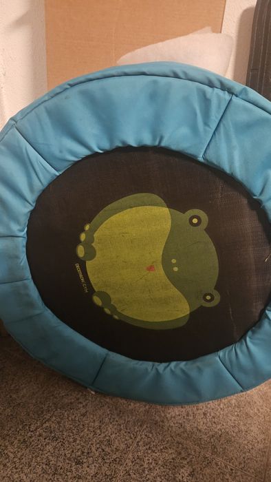 Mini trampolim criança - 10€ se vier buscar