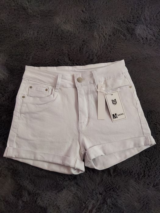 Spodenki jeansowe skinny push up