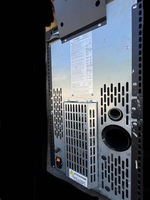 Salamandra ar quente a peletes