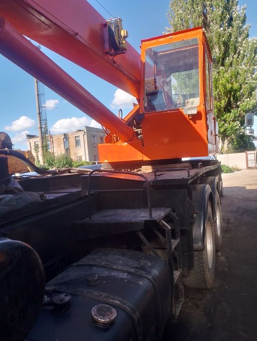 Автокран КС 4574