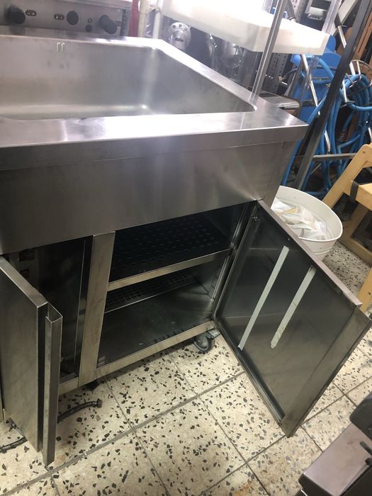 Bancada de frio p bebidas , massas ou outros alimentos