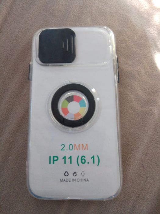 Sprzedam etui do iPhone 11