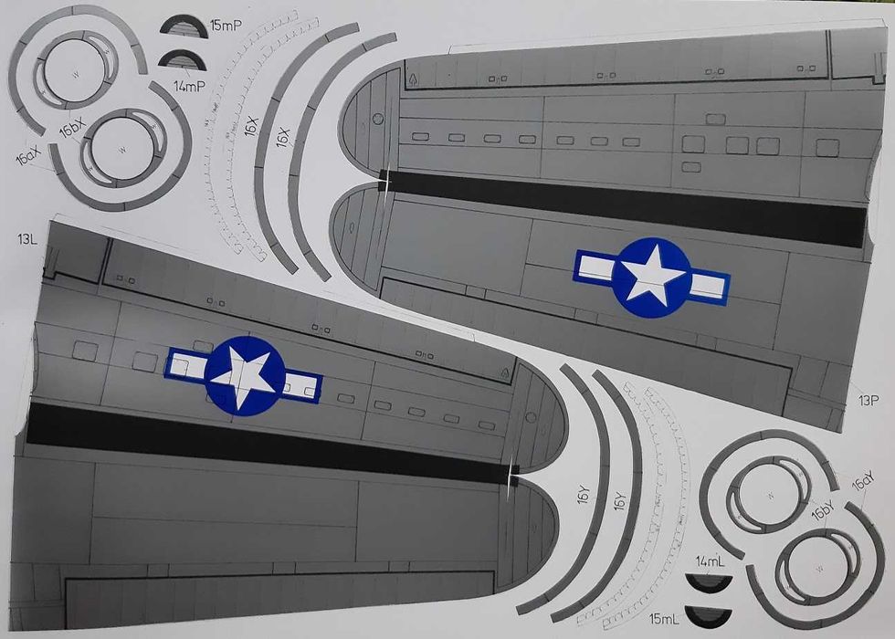 GPM 8 2004 nr.048 B-24 LIBERATOR model 1:33 modelarz