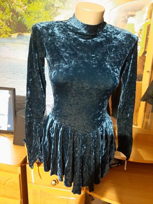 Продам платье для фігурного катання або танців