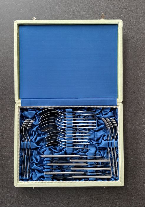 Zestaw Sztućców GERLACH w walizce PRL 1977