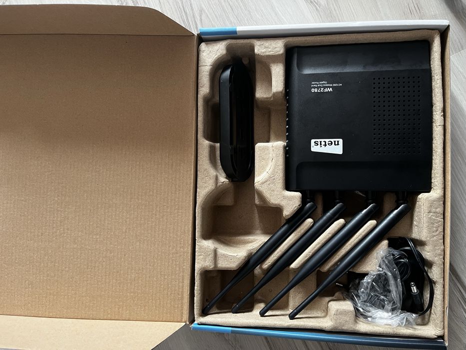 Router Netis WF2780