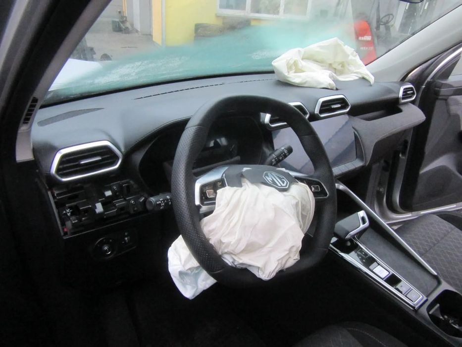 falownik inwerter przetwornica 1.5 hybryda mg zs ii 2024 wszystkie części