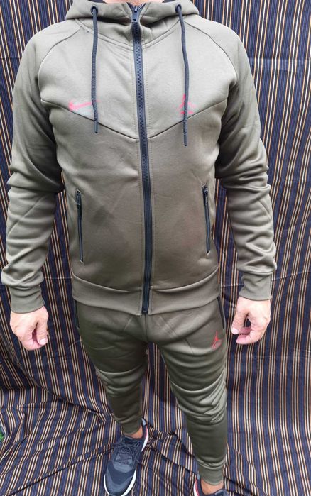 Fato de treino preto slim fit