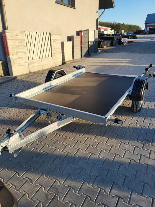 Zasław solidna przyczepa do przewozu Quada platforma  MT260 dmc750 nowa 2026r