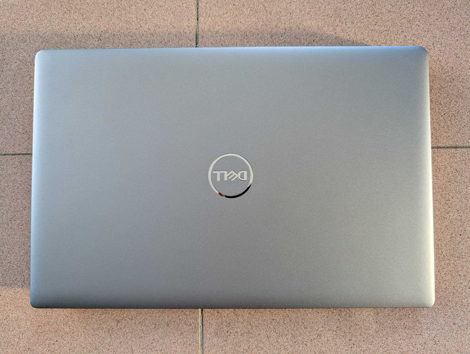 Dell Precision 3570