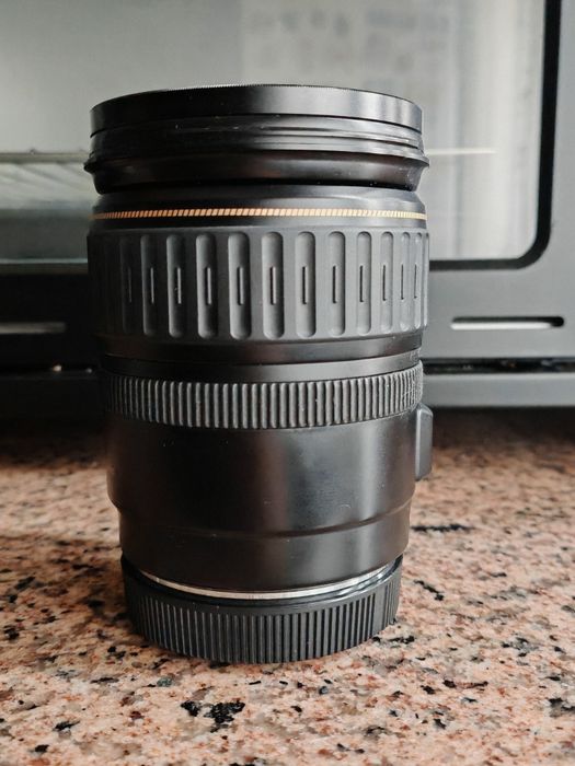 Canon 28-135 f3.5