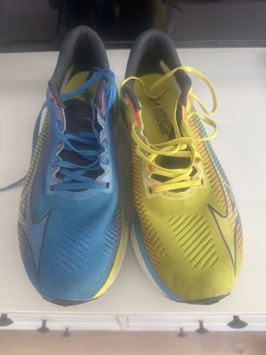 Mizuno carbon wave rebellion pro  roz 44 28,5cm