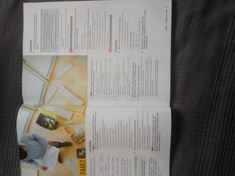 Outcomes Upper-Intermediate Student's Book + DVD