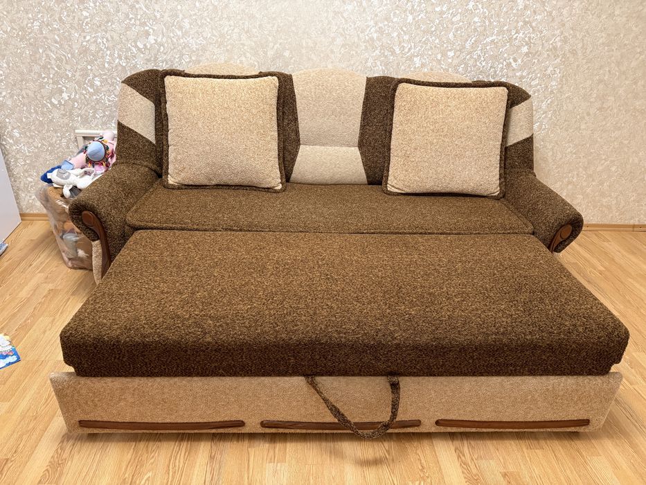 Розкладний двоспальний диван