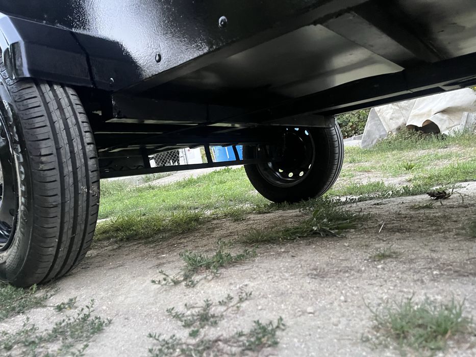 Reboque Atrelado Fechado Ligeiro 750kg – Aerodinâmico