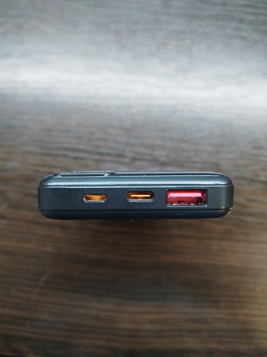 Павербанк Hinne на 10000mAh