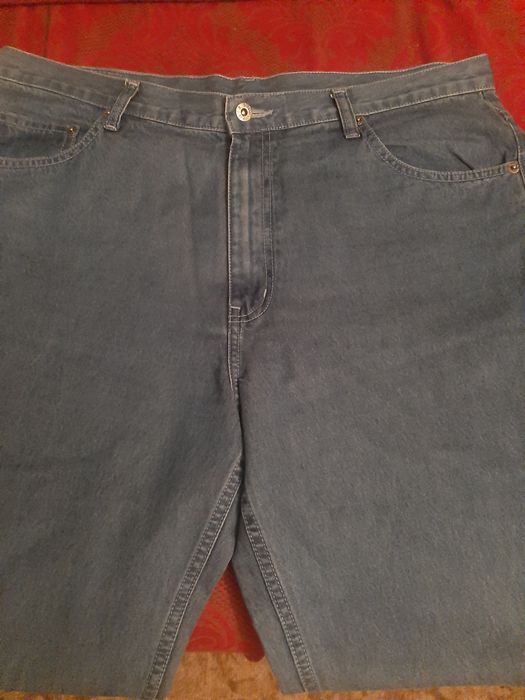 Чоловічі джинси.