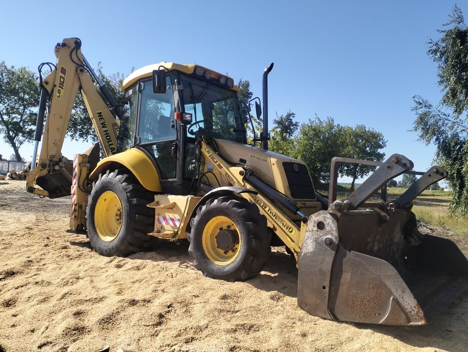 New Holland LB110B 4x4 – koparko-ładowarka – sprawna – nowe opony z tyłu