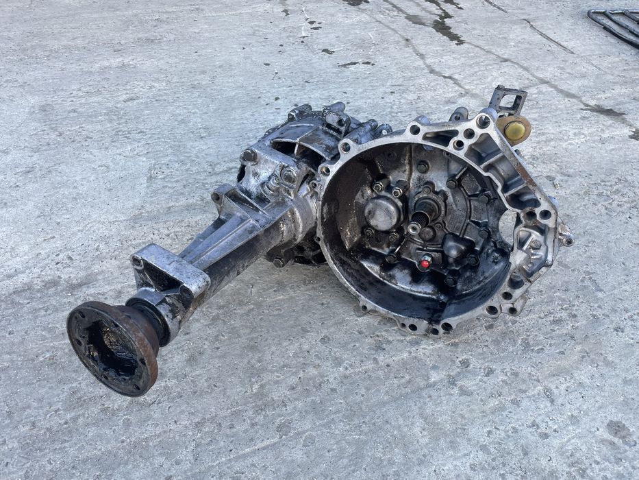 Коробка перемикання передач КПП Volkswagen T4 1.9