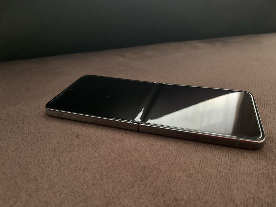 Samsung Flip 5 на запчастини або як планшет